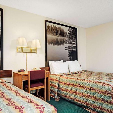 Super 8 By Wyndham Rogers Minnesota Экстерьер фото